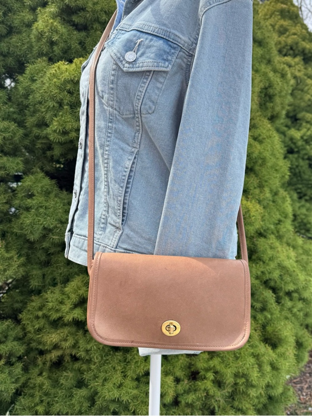 Coach Vintage Dinky Crossbody in British Tan Leather